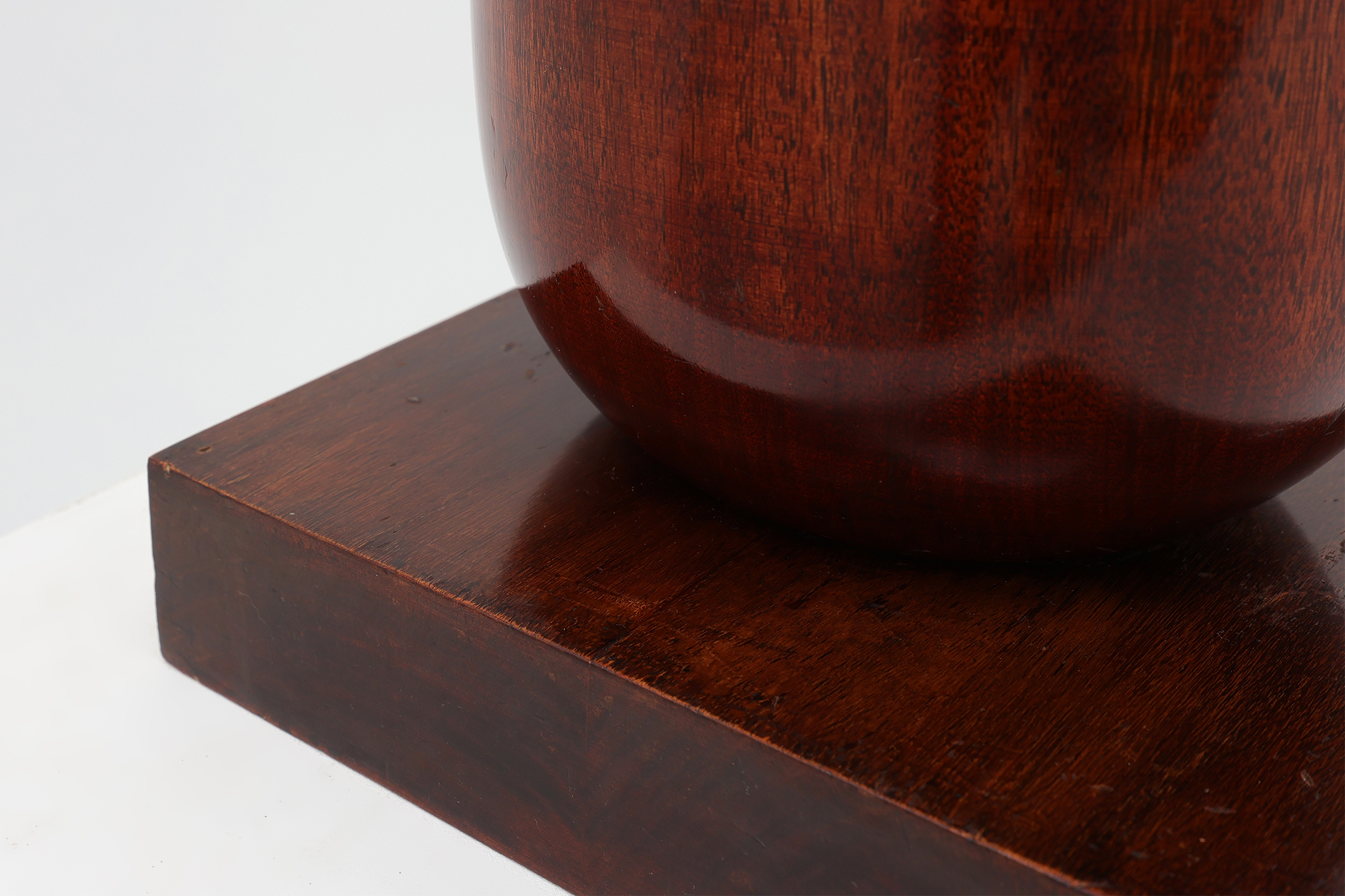 Sculptural Art Deco Wooden Uplight on Square Base, France circa 1920thumbnail